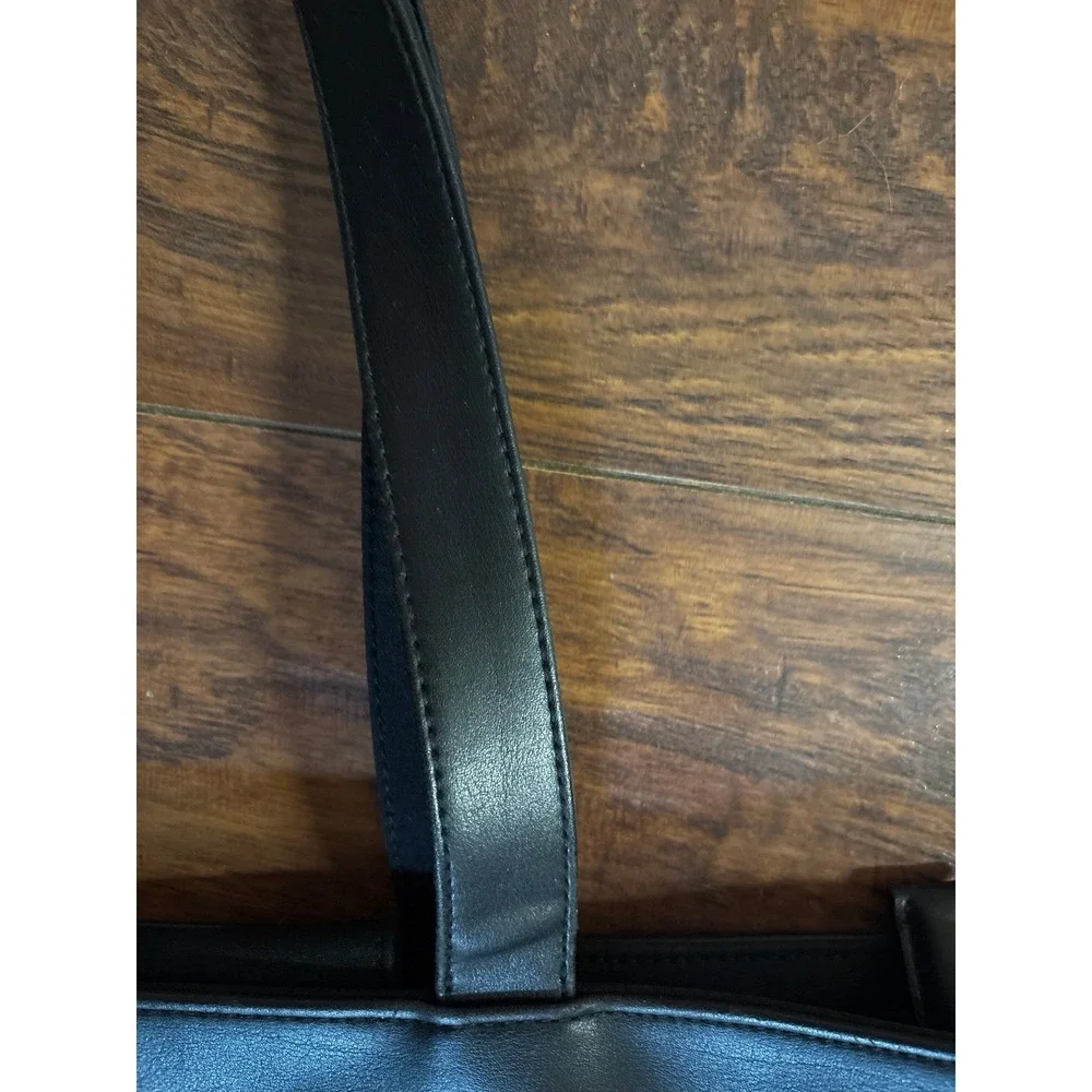 Liz Claiborne Business Tote Laptop Briefcase Black & White Vegan Leather 17